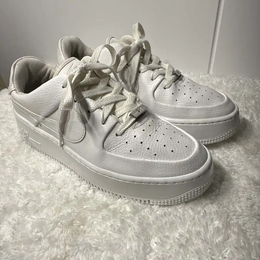 Nike Nike Air Force 1 Sage Low Triple White (Women's)